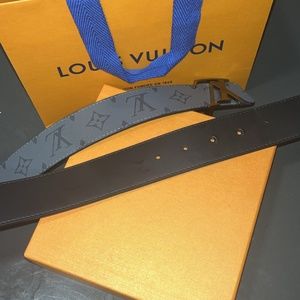 LOUIS VUITTON belt Men/Woman from TJshop ($38) ❤ liked on Polyvore  featuring men's fashion, men's accessories, men's belts, belts, jewelry, l…